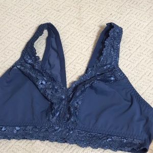 2 Breezies bras NWT